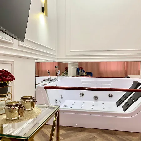 Glamour Jacuzzi